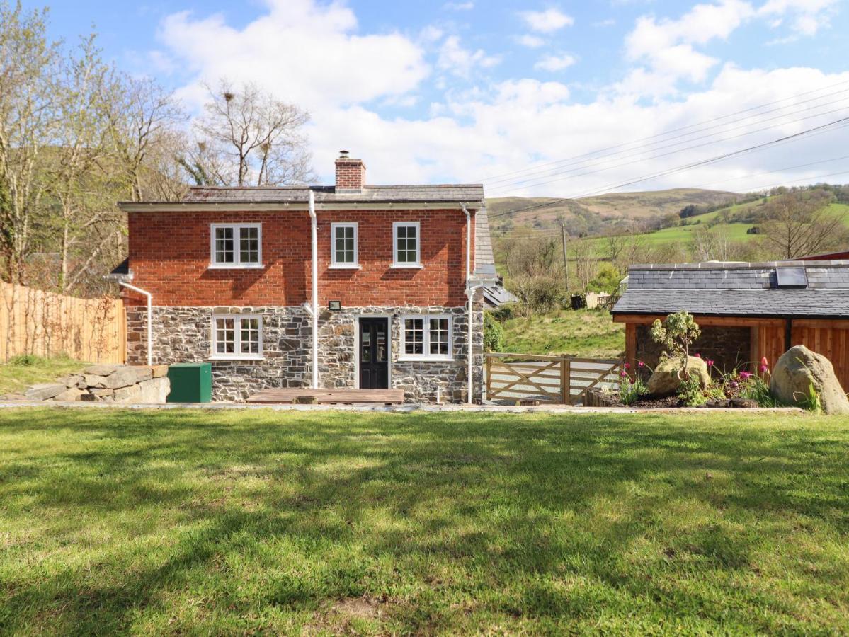Вилла Tan Y Capel Llanbrynmair Экстерьер фото
